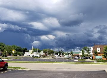 illinois/waukegan/landmark/the-people-s-choice-family-fun-center