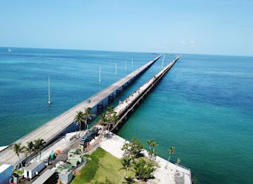 florida/florida-keys/landmark/7-mile-bridge-vista-point