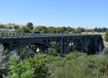 Umatilla River Bridge on Stanfield Meadows road