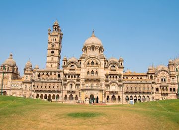 india/vadodara/fatehganj/landmark/laxmi-vilas-palace