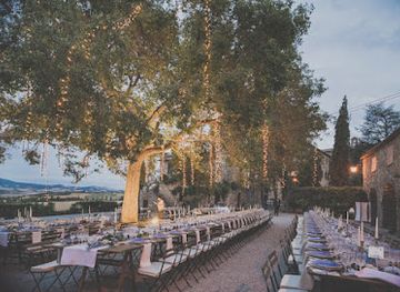 italy/val-d-orcia/landmark/wedding-in-val-d-orcia