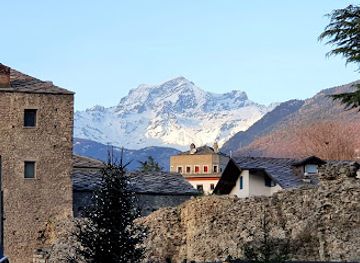 italy/val-d-aosta/landmark/porta-pretoria