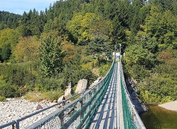 canada/fundy-national-park/landmark/fundy-trail-parkway-big-salmon-river-suspension-bridge