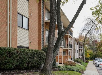 maryland/laurel/landmark/laurel-park-laurelton-court