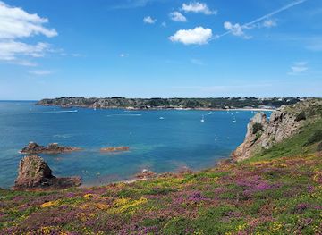 jersey/les-dirouilles/landmark/la-cotte-de-st-brelade