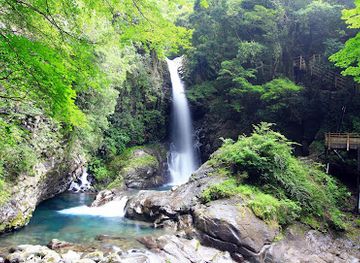 japan/izu/landmark/kama-daru-falls-7