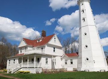 wisconsin/southeast-wisconsin/landmark/north-point-lighthouse