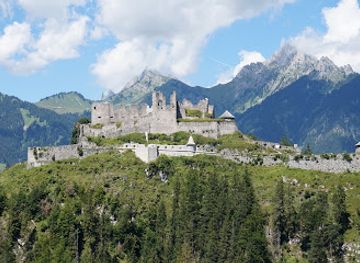 austria/karwendel/landmark/burgruine-ehrenberg