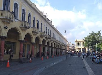 el-salvador/san-salvador/landmark/portal-sagrera