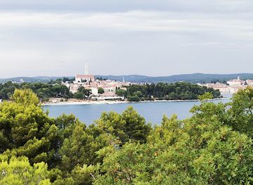 croatia/rovinj/landmark/golden-cape
