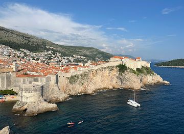 croatia/dubrovnik/landmark/dubrovnik-walks