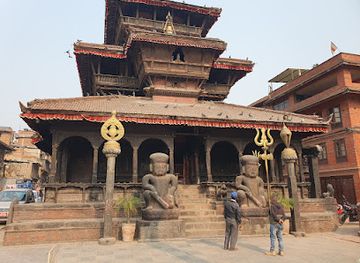 nepal/bhaktapur/landmark/wooden-art-museum-dattatraya-bhaktapur