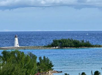 the-bahamas/nassau-and-paradise-island/landmark/fort-charlotte