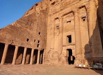 jordan/dead-sea-region/landmark/petra