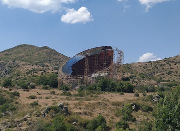 armenia/aparan-reservoir/landmark/radio-optical-observatory-rot-54