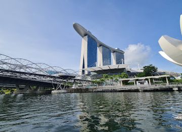 singapore/punggol/landmark/singapore-ducktours