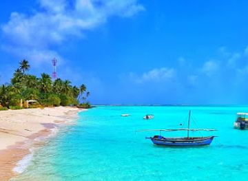 maldives/hithadhoo-island/landmark/republic-square