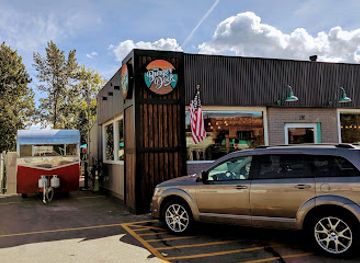 idaho/sandpoint/landmark/the-burger-dock