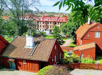 sweden/gothenburg/majorna/landmark/soderlingska-park