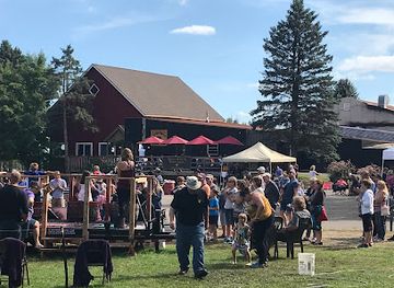 minnesota/stillwater/landmark/saint-croix-vineyards