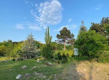 slovakia/nitra-region/landmark/botanical-garden-spu