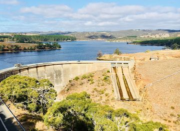 australia/fleurieu-peninsula/landmark/myponga-reservoir-lookout