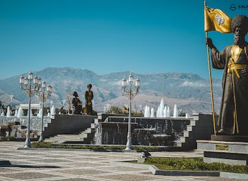 turkmenistan/sumbar-valley/landmark/independence-monument