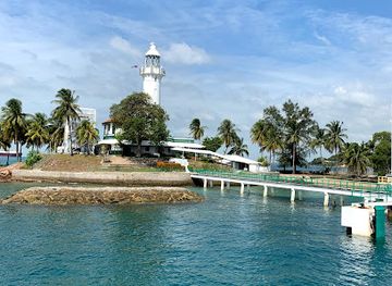 singapore/coney-island/landmark/raffles-lighthouse