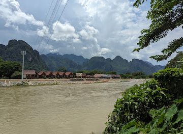 laos/vang-vieng/landmark/bamboo-bistro-garden