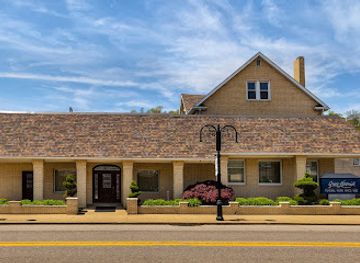 west-virginia/weirton/landmark/greco-hertnick-funeral-home