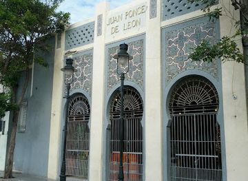 puerto-rico/ponce/landmark/plaza-juan-ponce-de-leon