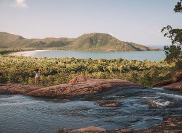 australia/hinchinbrook-island/landmark/zoe-falls