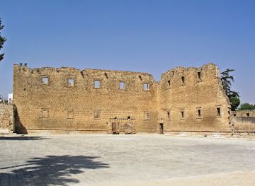 cyprus/famagusta/landmark/venetian-palace-ruins