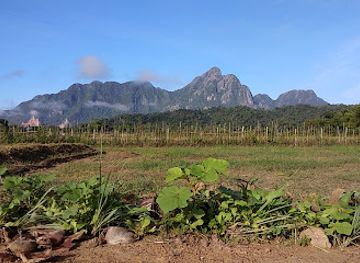 laos/vang-vieng-karst-landscape/landmark/wat-that
