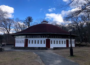 rhode-island/east-bay/landmark/goddard-memorial-state-park
