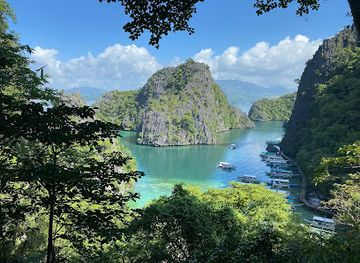 philippines/palawan/landmark/twin-lagoon