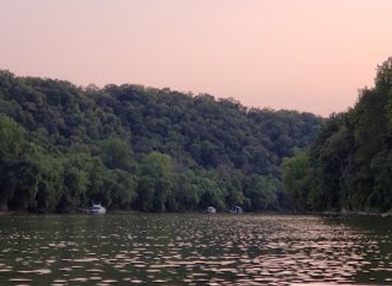 kentucky/knobs-region/landmark/the-bourbon-boat-kentucky-river-tours