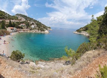 croatia/hvar-island/landmark/plaza-mala-stiniva