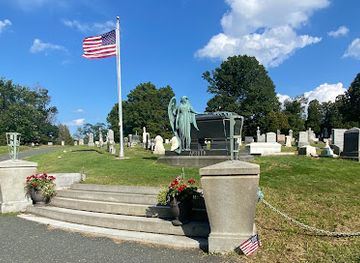 new-york/capital-district/landmark/albany-rural-cemetery