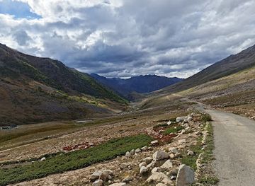 pakistan/deosai-national-park/landmark/deosai-top-sadpara-broque