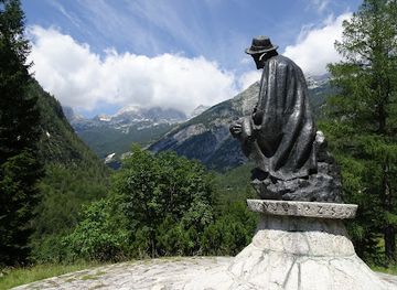 slovenia/southeast-slovenia/landmark/kugy-monument
