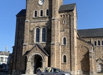 belgium/entre-sambre-et-meuse/landmark/funeral-center-moral-sambreville