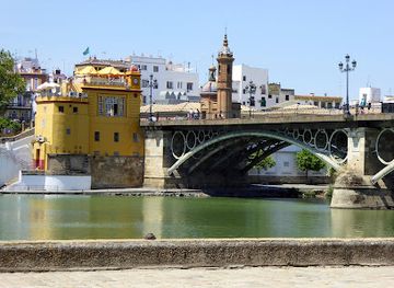 spain/seville/triana/landmark/puente-de-triana