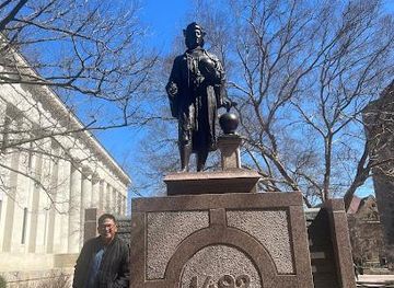 nebraska/columbus/landmark/christopher-columbus-statue