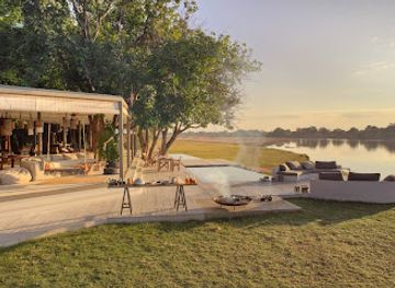 zambia/south-luangwa-national-park/landmark/time-tide-chinzombo