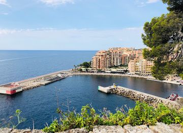 monaco/monaco-harbor/landmark/princess-grace-rose-garden
