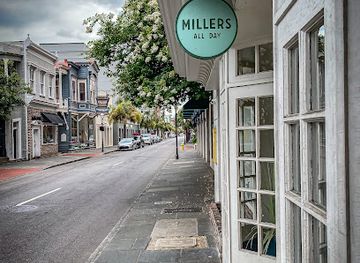 south-carolina/charleston-beaches/landmark/millers-all-day