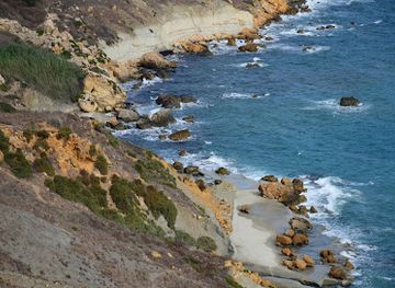 malta/marsalforn-bay/landmark/ix-xtajta