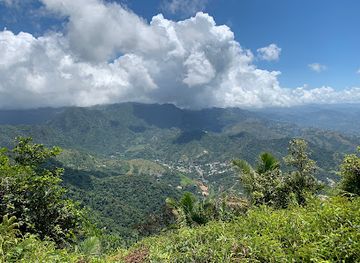 puerto-rico/la-cordillera-central/landmark/tres-picachos