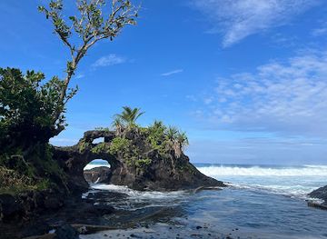 samoa/lalomanu-beach/landmark/lotofaga